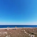 Serenity House- Beachfront With Pool Villa *