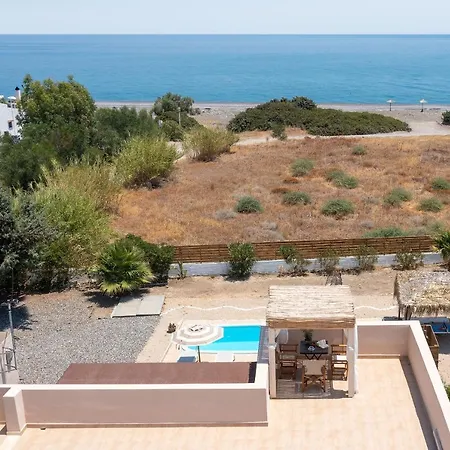 Serenity House- Beachfront With Pool Vilă Gennadi