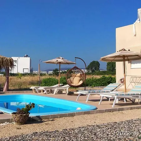 Serenity House- Beachfront With Pool Villa Gennadi