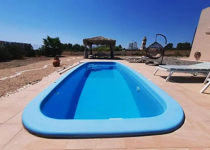 Vilă Serenity House- Beachfront With Pool