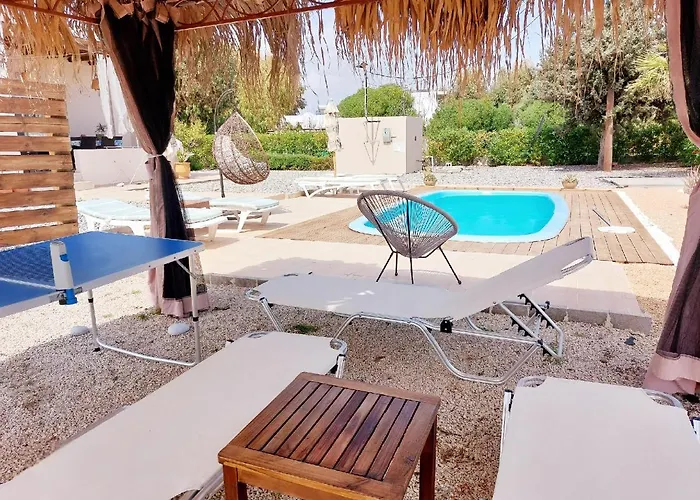 Villa Serenity House- Beachfront With Pool *