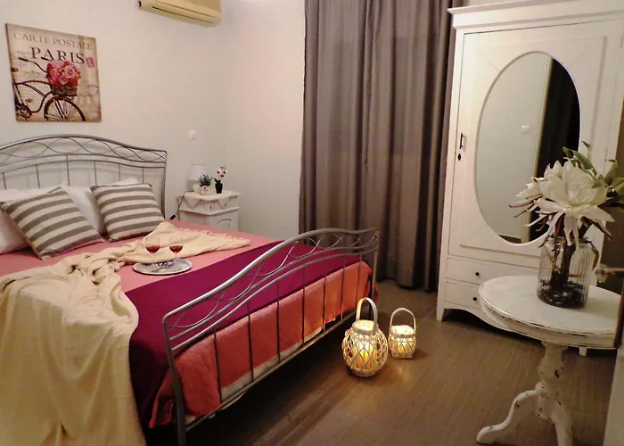 Villa Serenity House- Beachfront With Pool *