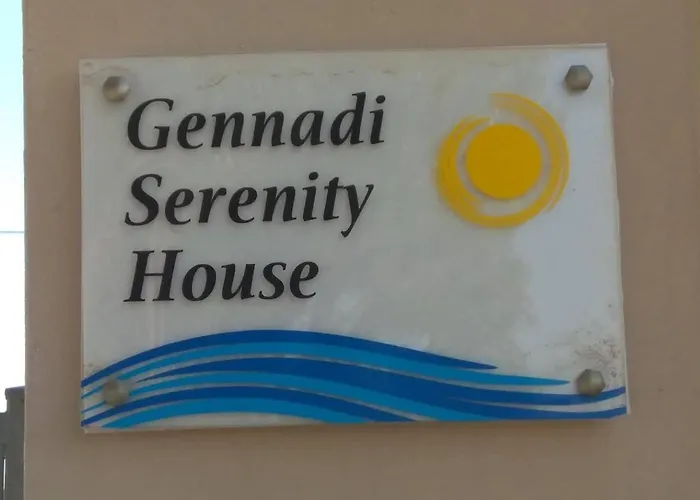 Vilă Serenity House- Beachfront With Pool Gennadi