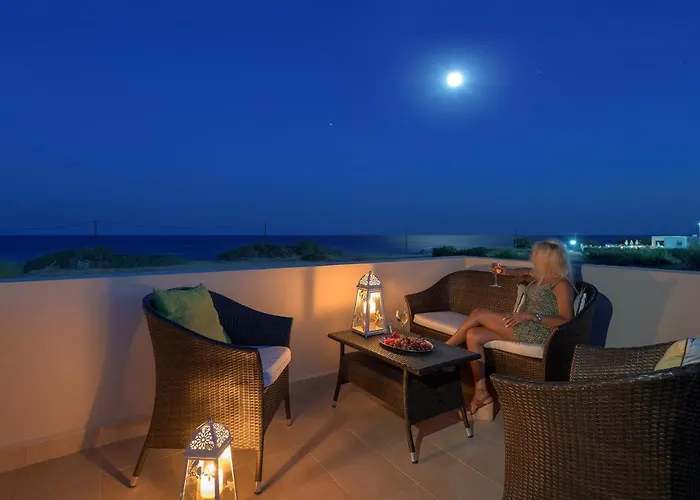 Serenity House- Beachfront With Pool Gennadi