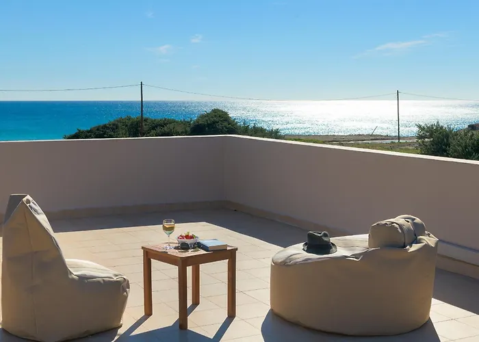 Serenity House- Beachfront With Pool Villa