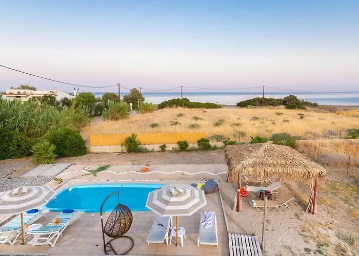 Serenity House- Beachfront With Pool Villa Gennadi