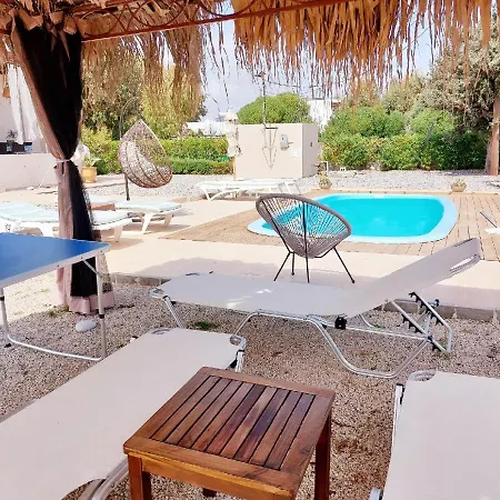 וילה Serenity House- Beachfront With Pool *