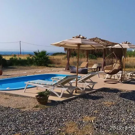 Serenity House- Beachfront With Pool Vila Gennadi